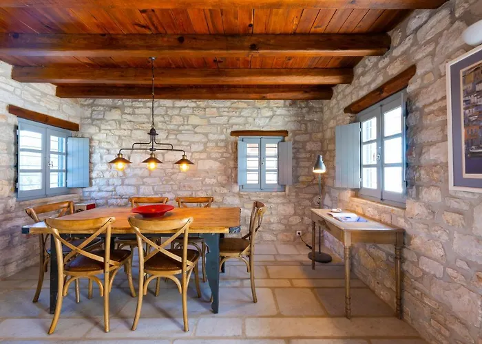 Soleil Santa Maria فيلة